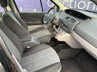 2005 - renault - scénic - 1.6-16v expr.luxe - personenauto - afbeelding 3 van  4