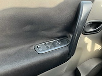 2005 - renault - scénic - 1.6-16v expr.luxe - personenauto - afbeelding 11 van  12