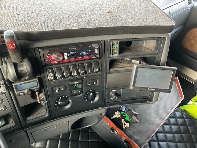 2005 - scania - r 420 la4x2meb - vrachtwagen - afbeelding 10 van  30