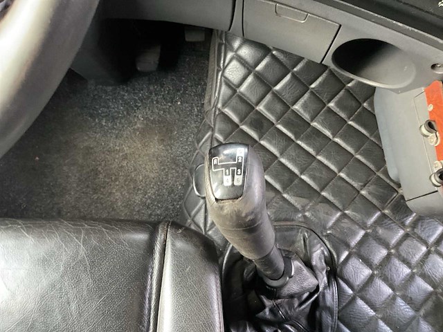 2005 - scania - r 420 la4x2meb - vrachtwagen - afbeelding 22 van  30