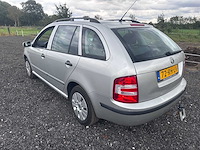 2005 - skoda - fabia combi - 1.4-16v ambiente - 72-rh-lv - afbeelding 11 van  18