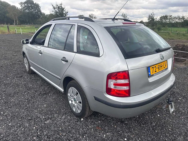 2005 - skoda - fabia combi - 1.4-16v ambiente - 72-rh-lv - afbeelding 11 van  18