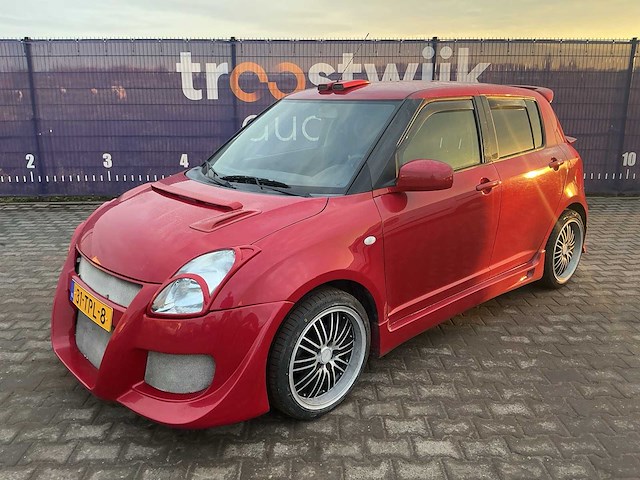 2005 - suzuki - swift - 1.3 ga - personenauto - afbeelding 1 van  12