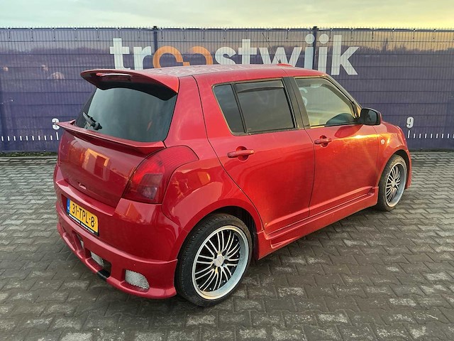 2005 - suzuki - swift - 1.3 ga - personenauto - afbeelding 4 van  12