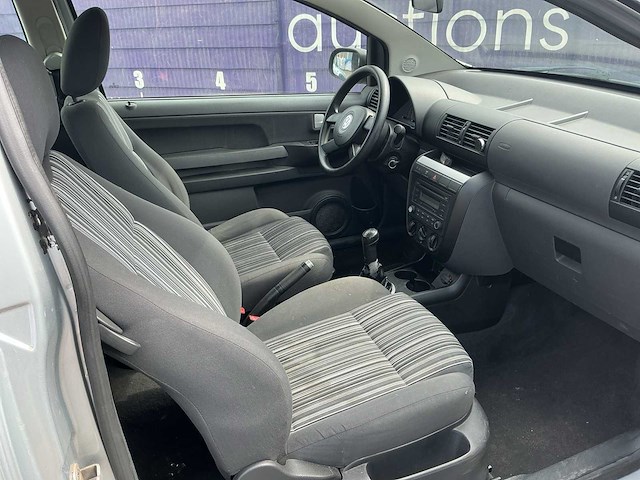 2005 - volkswagen - fox - 1.4 trendline - personenauto - afbeelding 7 van  11