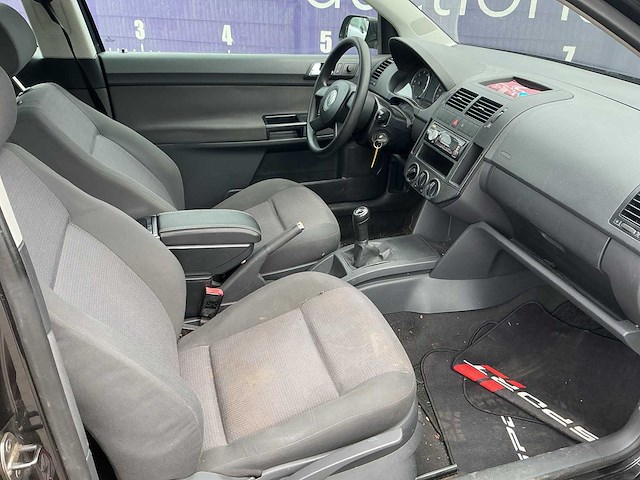 2005 - volkswagen - polo - 1.4-16v turijn - personenauto - afbeelding 8 van  12