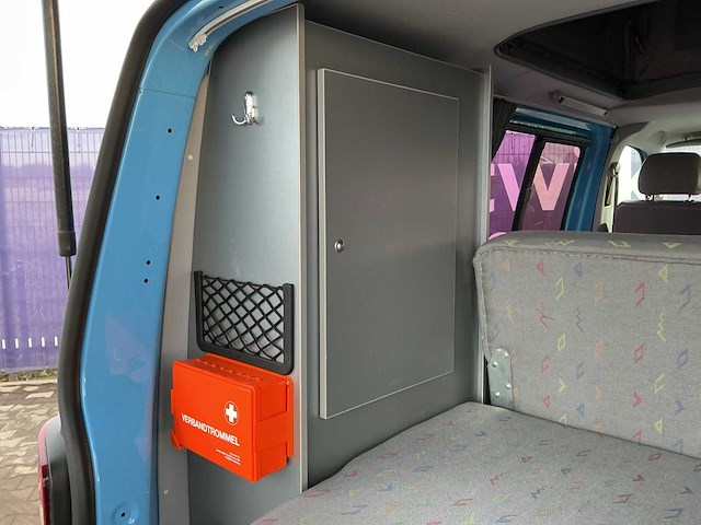2005 - volkswagen - transporter tdi 128kw 1.0 aut - camper/kampeerwagen - afbeelding 10 van  18