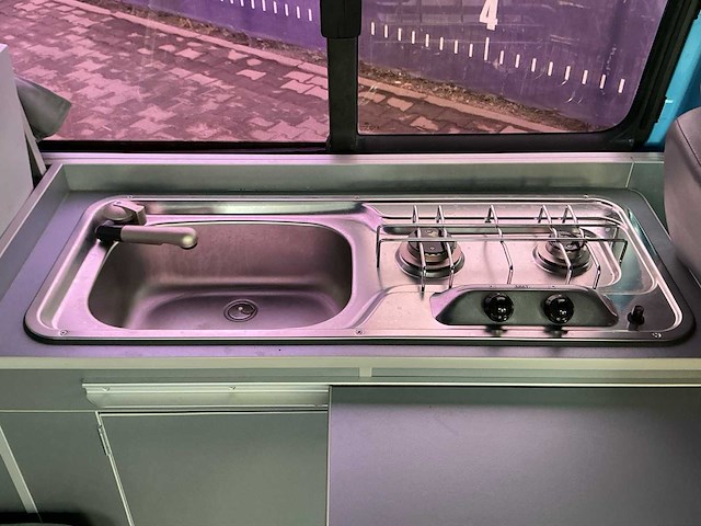 2005 - volkswagen - transporter tdi 128kw 1.0 aut - camper/kampeerwagen - afbeelding 8 van  20