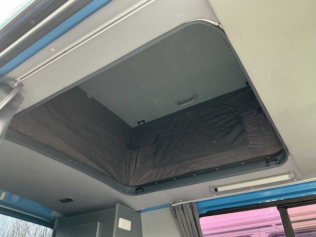 2005 - volkswagen - transporter tdi 128kw 1.0 aut - camper/kampeerwagen - afbeelding 17 van  20