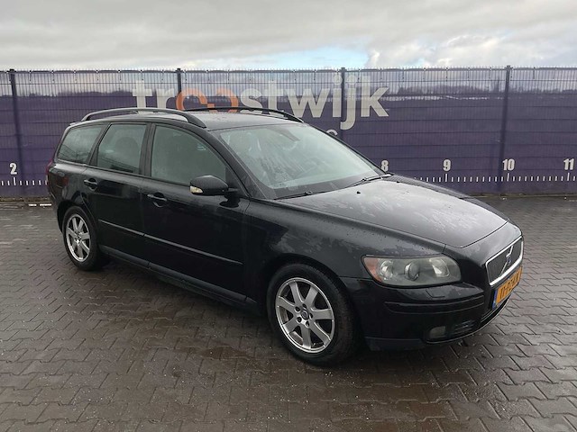2005 - volvo - v50 - 2.0d momentum - personenauto - afbeelding 6 van  13