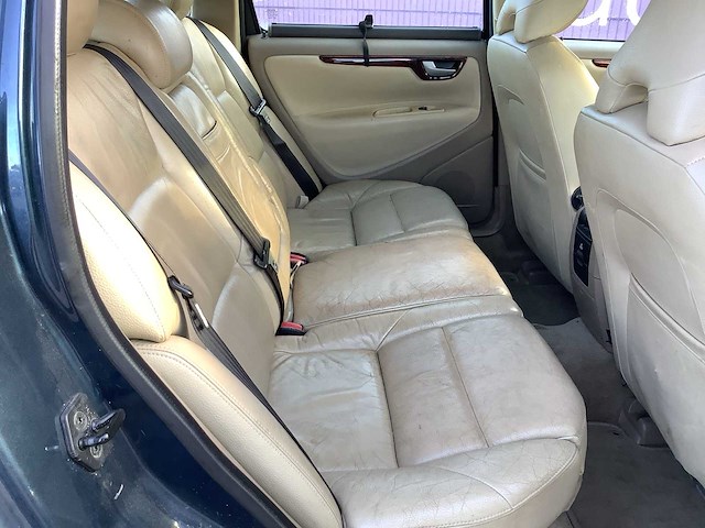 2005 - volvo - v70 - 2.4 d5 momentum - personenauto - afbeelding 7 van  12