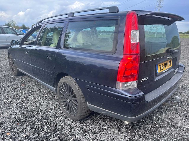 2005 - volvo - v70 - 2.4 summum - 26-rv-jv - afbeelding 1 van  11