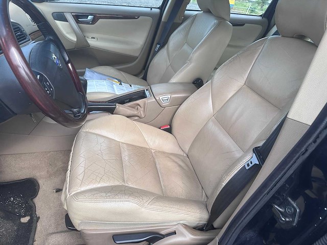 2005 - volvo - v70 - 2.4 summum - 26-rv-jv - afbeelding 4 van  15