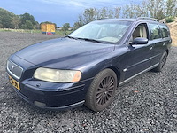 2005 - volvo - v70 - 2.4 summum - 26-rv-jv - afbeelding 1 van  15