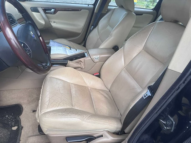 2005 - volvo - v70 - 2.4 summum - 26-rv-jv - afbeelding 6 van  19
