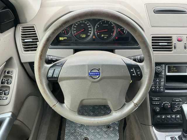 2005 - volvo - xc90 - 2.9 t6 kinetic - personenauto - afbeelding 10 van  13