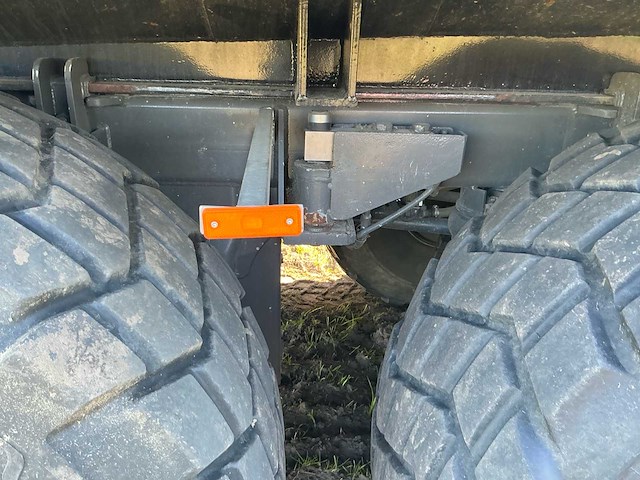 2005 ag-chem 3a-ma-lg mesttank met bemester - afbeelding 9 van  40