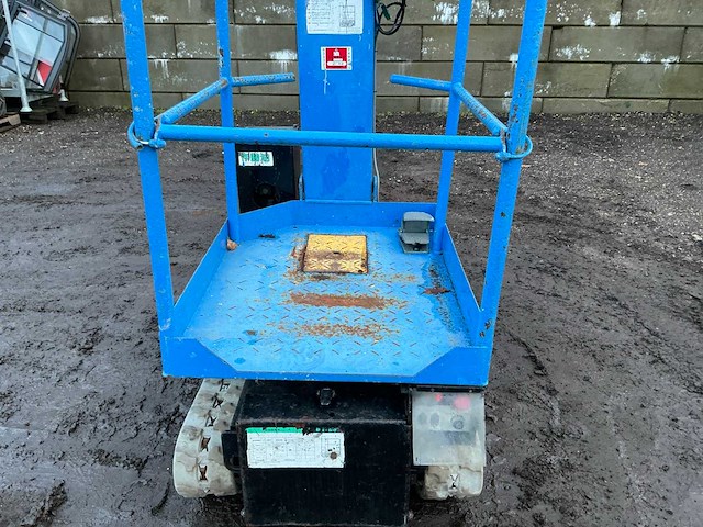 2005 aichi rm04b hoogwerker - afbeelding 8 van  20