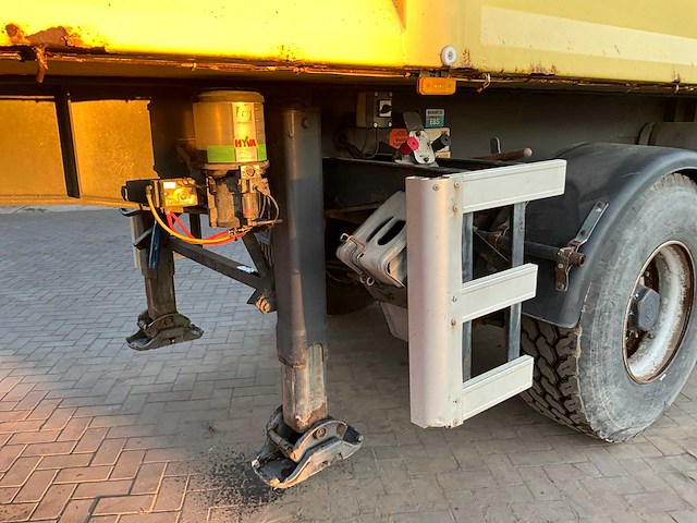 2005 a.j.k. kipper oplegger - afbeelding 7 van  10