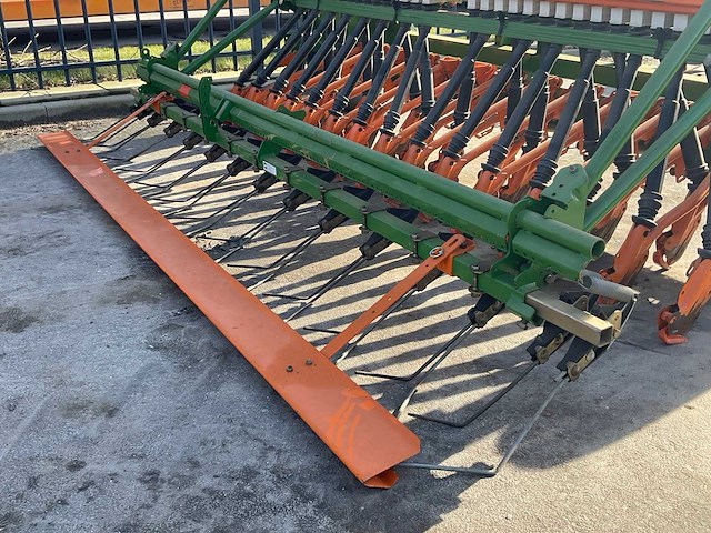 2005 amazone d9-30 spezial zaaimachine - afbeelding 5 van  9