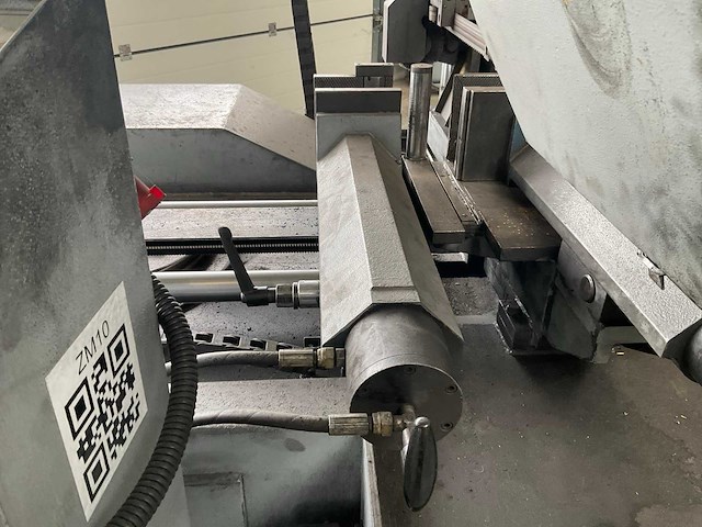 2005 anbas sn/au 300x300 volautomatische verticale bandzaagmachine - afbeelding 4 van  20