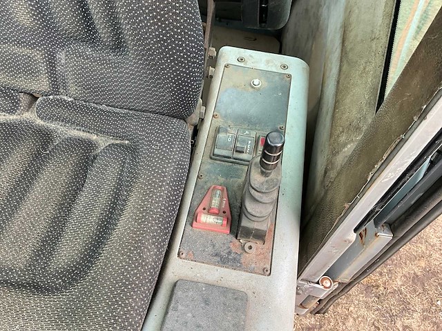 2005 atlas 1805 banden graafmachine - afbeelding 21 van  47