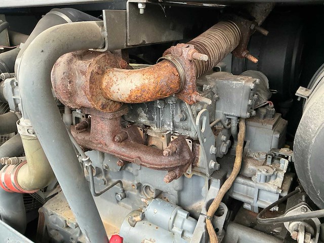 2005 atlas copco 02372/5 mobiele dieselcompressor - afbeelding 15 van  15