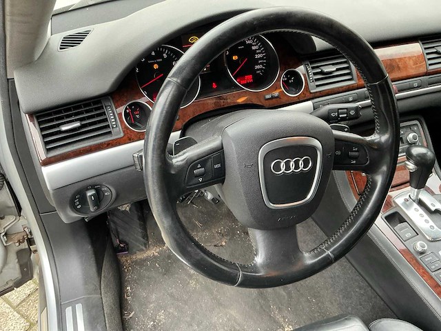 2005 audi a8 personenauto - afbeelding 9 van  39