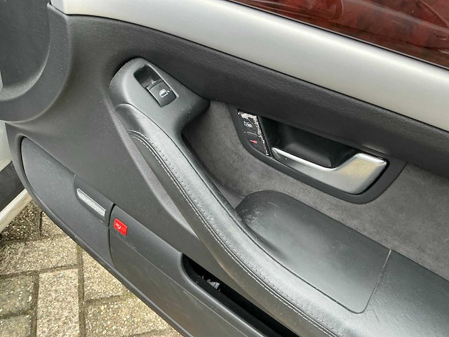 2005 audi a8 personenauto - afbeelding 24 van  39