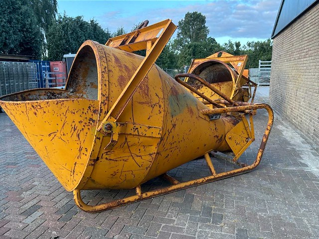 2005 beco 2000l betonkubel - afbeelding 5 van  8