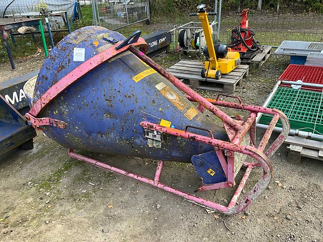 2005 beco 600 lr/ol betonkubel - afbeelding 2 van  6