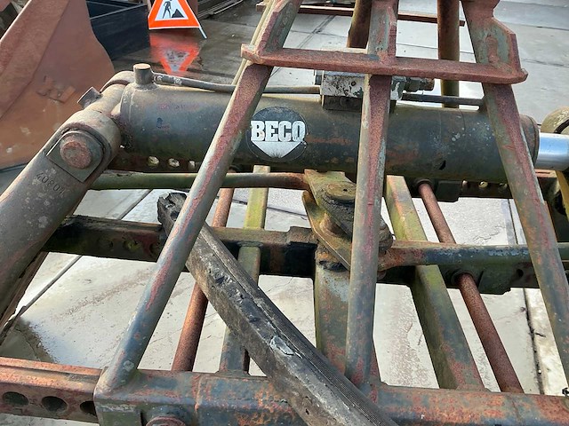 2005 beco hsk1000 stenenklem - afbeelding 7 van  8