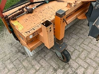 2005 bema hydraulisch aangedreven veegmachine - afbeelding 14 van  18