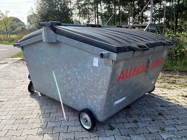 2005 beringer buc afvalcontainer - afbeelding 1 van  7