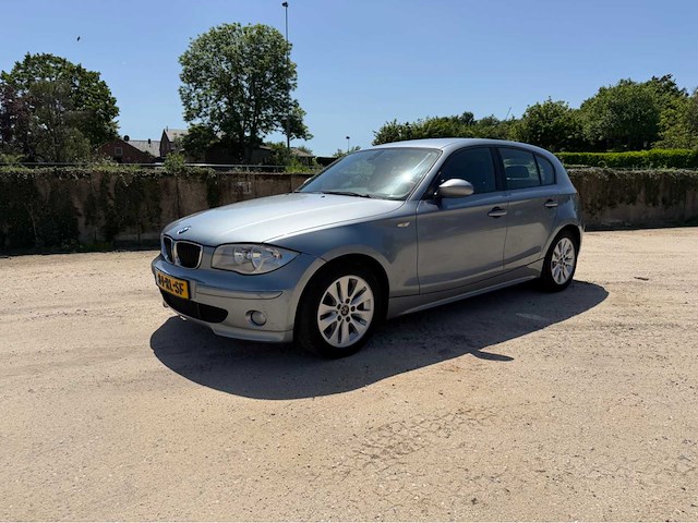 2005 bmw 118d personenauto - afbeelding 1 van  18