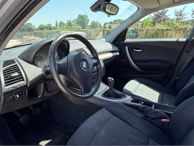 2005 bmw 118d personenauto - afbeelding 4 van  18