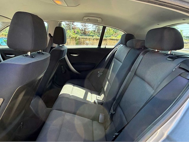 2005 bmw 118d personenauto - afbeelding 5 van  18