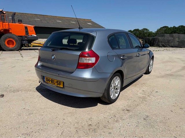 2005 bmw 118d personenauto - afbeelding 9 van  18