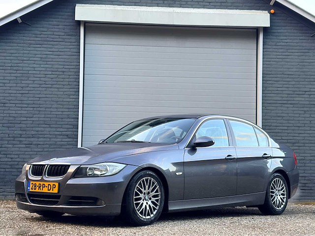 2005 bmw 3-serie 325i dynamic exec. personenauto - afbeelding 1 van  18