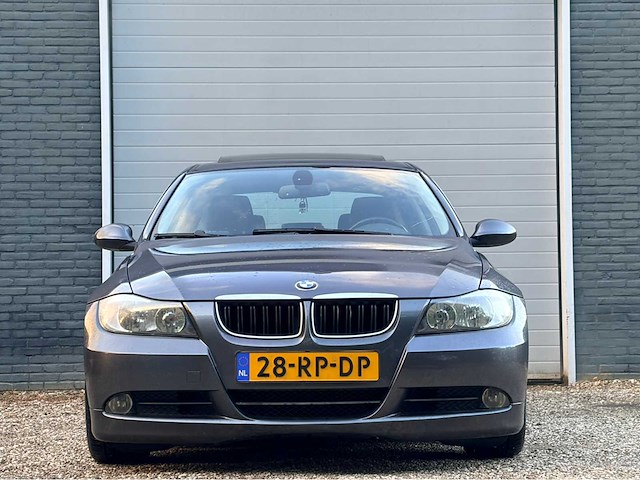 2005 bmw 3-serie 325i dynamic exec. personenauto - afbeelding 11 van  18