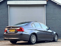 2005 bmw 3-serie 325i dynamic exec. personenauto - afbeelding 13 van  18