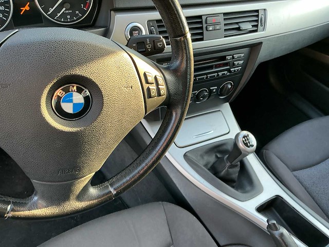 2005 bmw 3-serie touring 320i personenauto - afbeelding 3 van  16