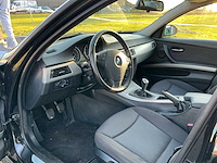 2005 bmw 3-serie touring 320i personenauto - afbeelding 16 van  16