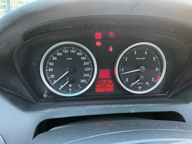 2005 bmw 650i personenauto - afbeelding 11 van  38