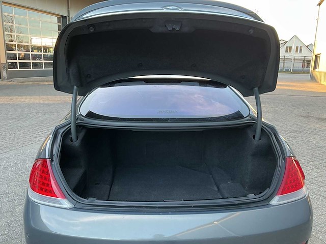 2005 bmw 650i personenauto - afbeelding 17 van  38