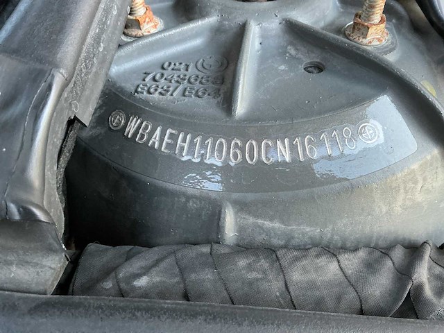 2005 bmw 650i personenauto - afbeelding 25 van  38