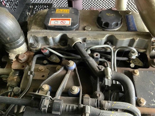 2005 b&n lg3p60s/e stroomgenerator in container - afbeelding 5 van  23
