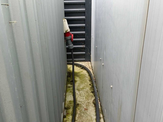 2005 b&n lg3p60s/e stroomgenerator in container - afbeelding 20 van  23