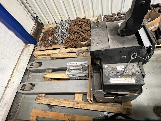 2005 bt lw13 palletwagen bt - elektrische pompwagen (3x) - afbeelding 6 van  18