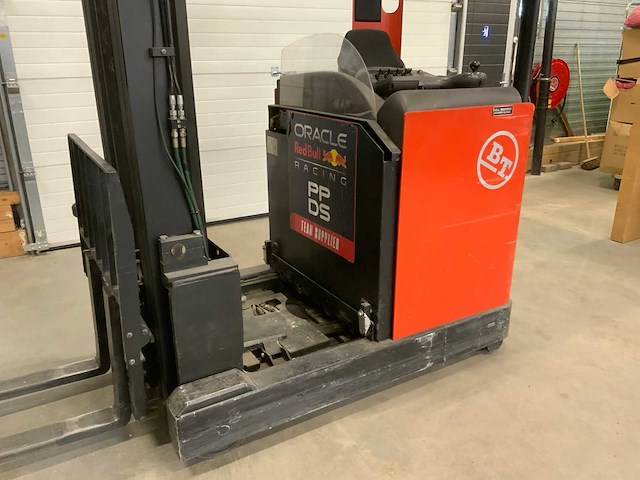 2005 bt reflex rr m16 reach truck - afbeelding 1 van  5